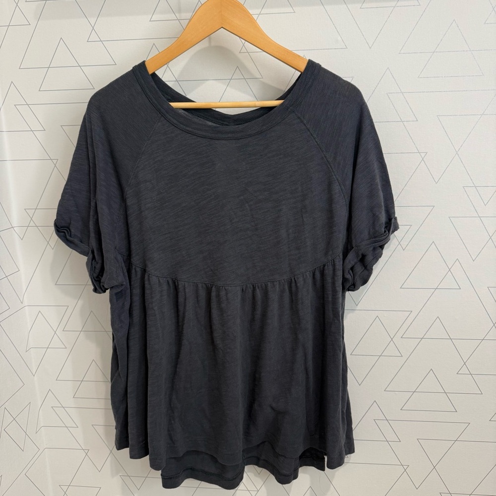 American Eagle Top Large